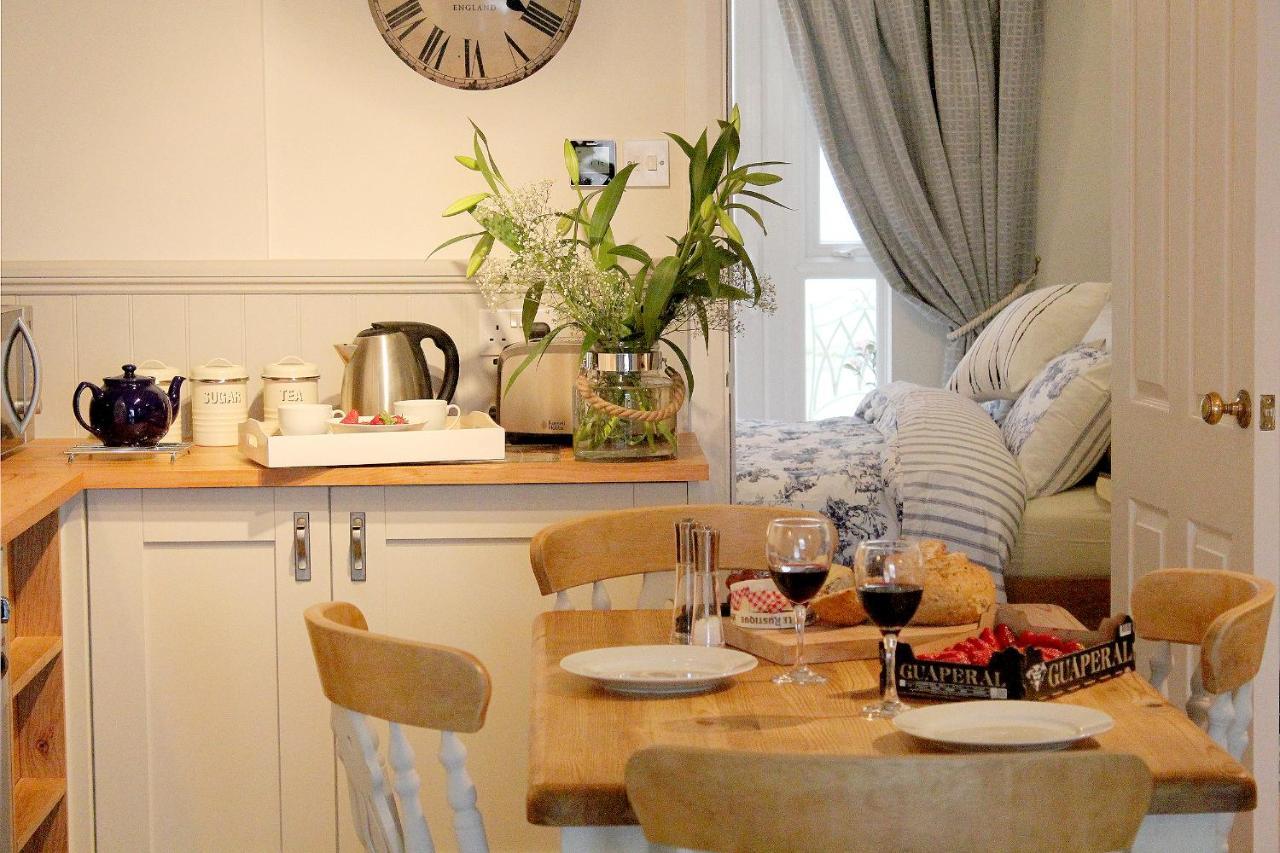 Beautiful Seaside One Bedroom Apartment Shaldon Dış mekan fotoğraf